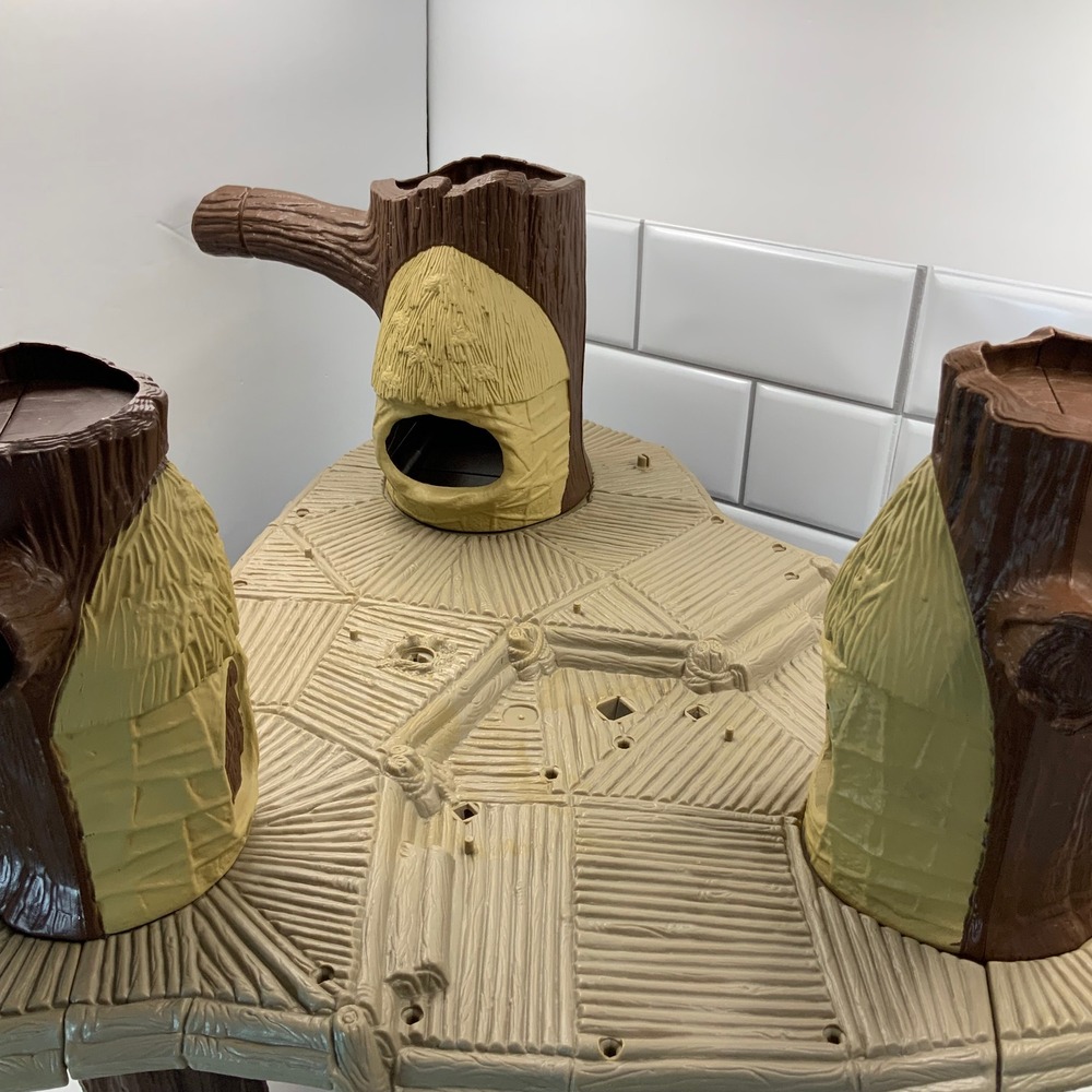 Vintage 1983 Kenner Star Wars Ewok Village Playset Base Return of Jedi Incomplet - Picture 3 of 10